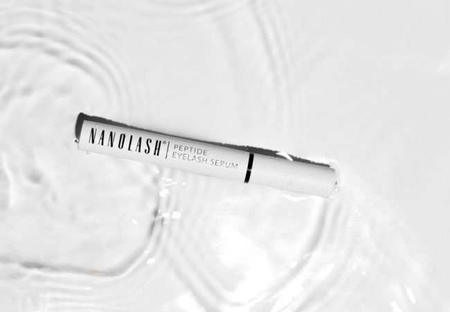 Rigenerazione delle ciglia: ecco come il siero ai peptidi di Nanolash ricostruisce il tuo look dalla base